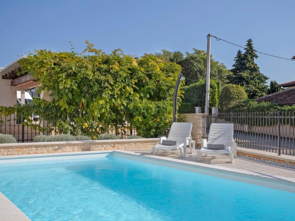 Holiday Home Villa Beach Front By Interhome Savudrija Exterior photo